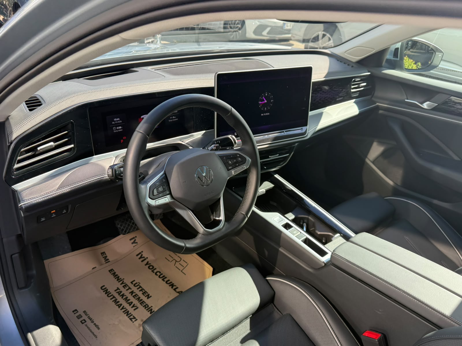 EREL 2.EL'DEN 2025 VW PASSAT 1.5 P-HEV ELEGANCE BOYASIZ