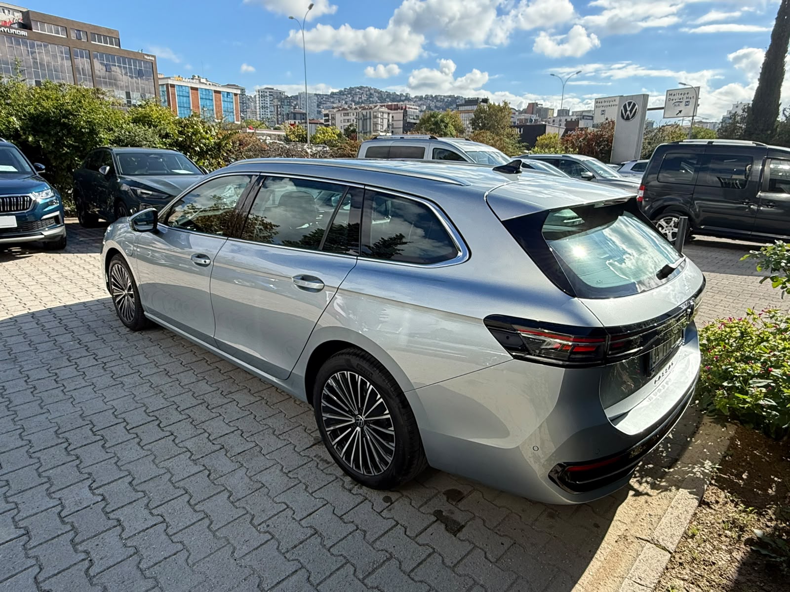 EREL 2.EL'DEN 2025 VW PASSAT 1.5 P-HEV ELEGANCE BOYASIZ