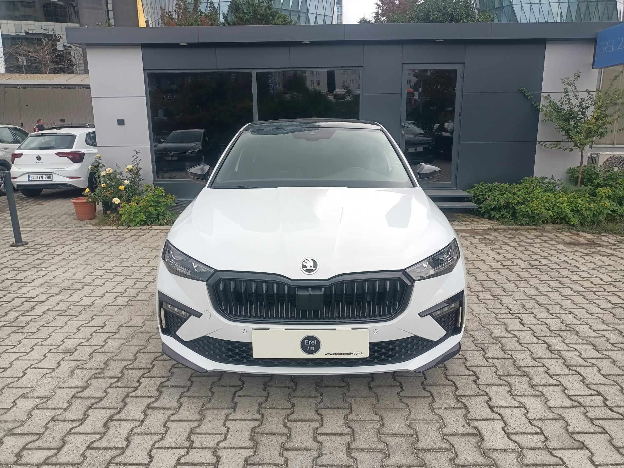 EREL 2.ELDEN 2025 SKODA SCALA 1.5TSI MONTE CARLO OTM. BOYASIZ