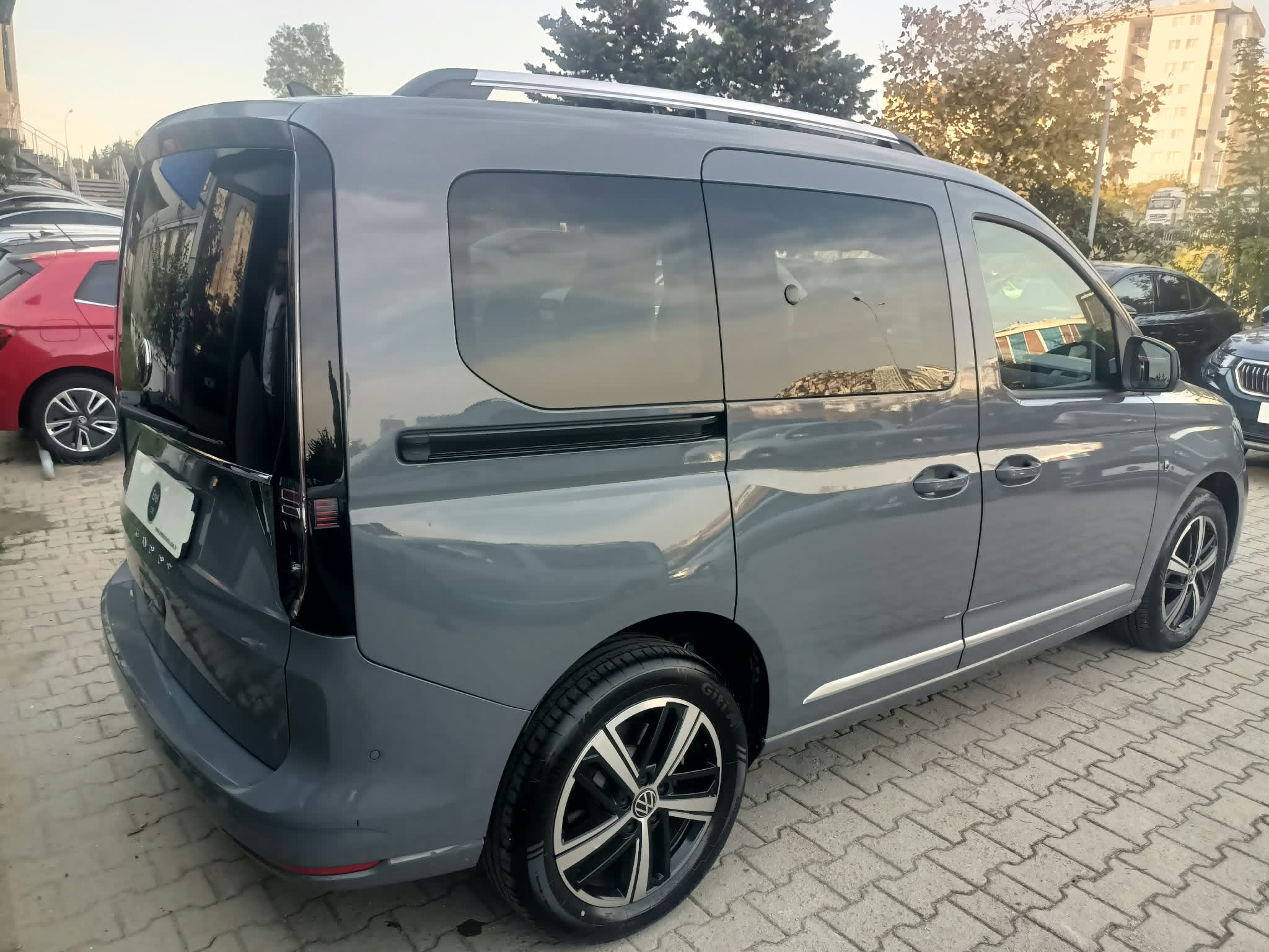 EREL 2.EL'DEN 2026 VW CADDY STYLE 2.0TDI 122PS OTM. BOYASIZ